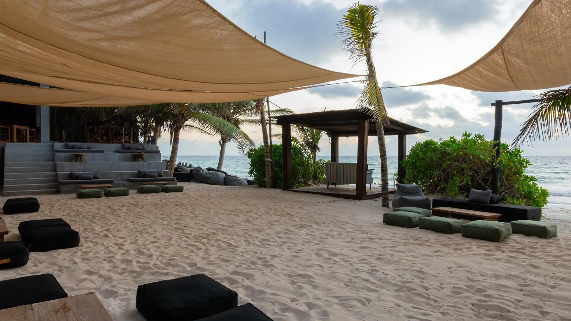 Umi Tulum Hotel