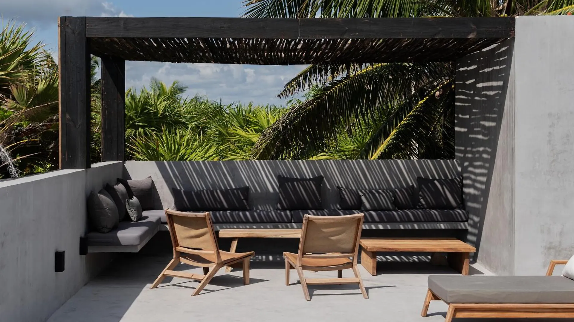 Umi Tulum Hotel 0*,